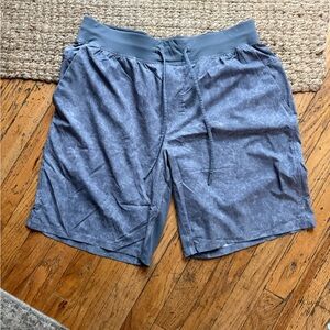 Lululemon Men’s Pace Breaker Short Marble Grey sz: XL